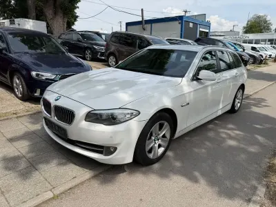 Gebraucht BMW 520 Sport Line 184 PS (135 kW) 2012 Weiß Kombi