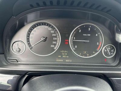 Gebraucht BMW 520 163 PS (119 kW) 2010 Schwarz