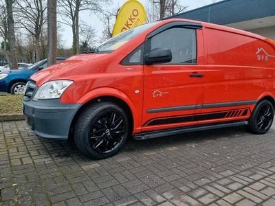 Usata Mercedes Vito 134 CV (98 kW) 2014 Rosso Furgone