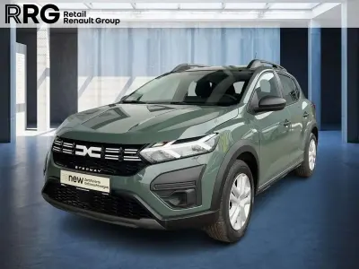 Second-hand Dacia Sandero Essentiel 101 CP (74 kW) 2024 Verde Berlinǎ