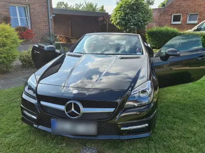 Używany Mercedes SLK250 204 KM (150 kW) 2011 Czarny Kabriolet