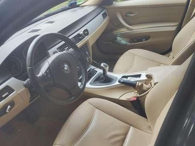 Gebraucht BMW 316 Sport Line 116 PS (85 kW) 2010 Kombi