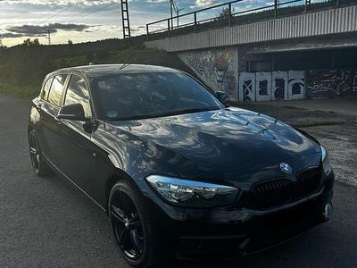 Gebraucht BMW 118 Shadowline 136 PS (100 kW) 2018 Schwarz Kleinwagen