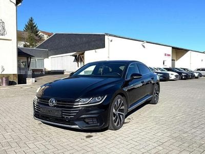 Usata VW Arteon R-line 190 CV (139 kW) 2019 Nero Utilitaria
