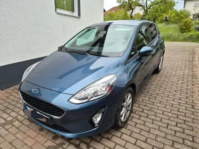 Usata Ford Fiesta Cool & Connect 86 CV (63 kW) 2019 Blu Utilitaria