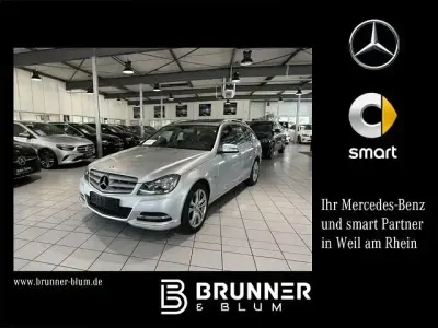Gebraucht Mercedes C180 Avantgarde 156 PS (114 kW) 2011 Iridiumsilber Kombi
