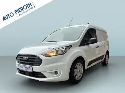 Używany Ford Transit Connect Trend 101 KM (74 kW) 2023 Biały Minivan