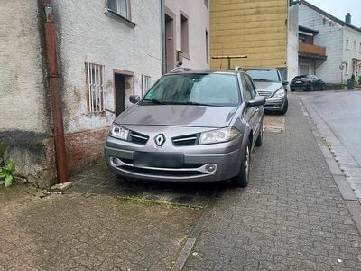 Gebraucht Renault Mégane GrandTour 119 PS (87 kW) 2009 Grau Kombi