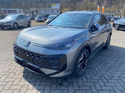 Neu VW T-Roc R-line 150 PS (110 kW) 2026 Wolf grey metallic SUV
