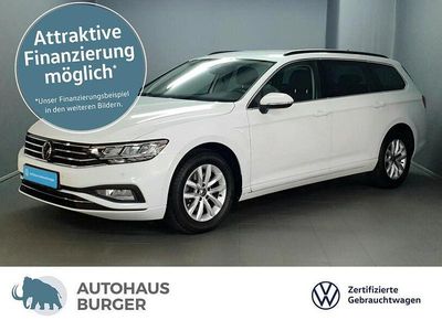 Gebraucht VW Passat Business 150 PS (110 kW) 2024 Gletscherweiss (metallic) Kombi