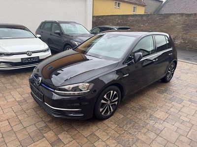 Gebraucht VW Golf VIII IQ Drive 131 PS (96 kW) 2020 Schwarz Limousine