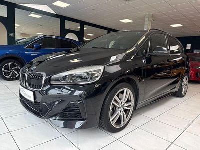 Gebraucht BMW 225 Active Tourer M Sport 224 PS (164 kW) 2020 Saphirschwarz Van / Kleinbus