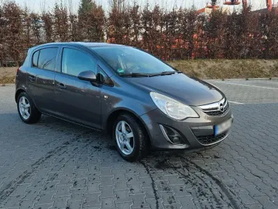 Gebraucht Opel Corsa Color Edition 87 PS (63 kW) 2011 Grau Kleinwagen