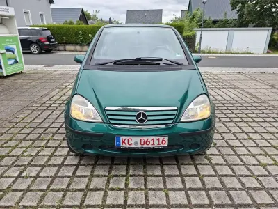 Gebraucht Mercedes A140 Elegance 82 PS (60 kW) 2000 Dschungelgrünmetallic Kleinwagen