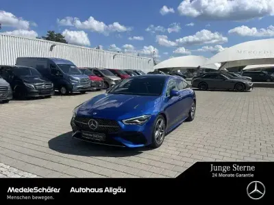 Gebraucht Mercedes CLA200 Shooting Brake AMG 163 PS (119 kW) 2025 Lack spektralblau (metallic) Kombi