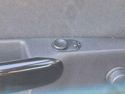 Gebraucht Opel Corsa Selection 60 PS (44 kW) 2009 Weiß Kleinwagen