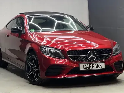 Gebraucht Mercedes C400 333 PS (244 kW) 2021 Rot