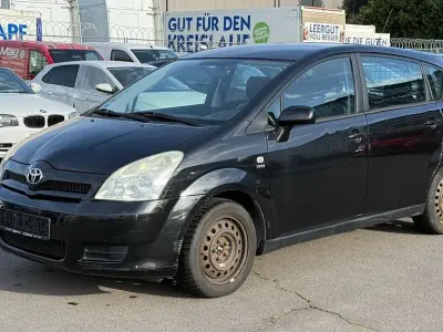 Gebraucht Toyota Corolla Verso Luna 129 PS (94 kW) 2005 Schwarz Van / Kleinbus