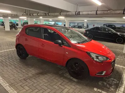Gebraucht Opel Corsa Color Edition 90 PS (66 kW) 2015 Rot Kleinwagen