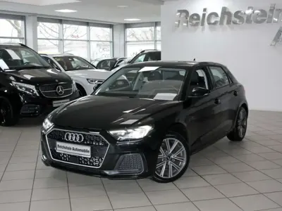 Używany Audi A1 Sportback Advanced 150 KM (110 kW) 2022 Czarny Hatchback