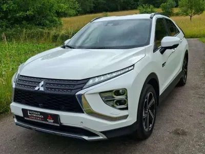 Gebraucht Mitsubishi Eclipse Cross Intro Edition 188 PS (138 kW) 2021 Andenweiß SUV