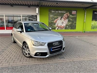 Gebraucht Audi A1 105 PS (77 kW) 2012 Grau Kleinwagen