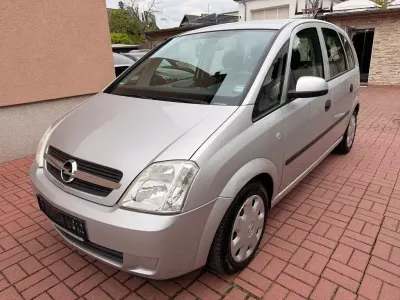Używany Opel Meriva Enjoy 87 KM (63 kW) 2003 Srebrny Minivan