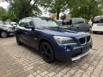 Gebraucht BMW X1 143 PS (105 kW) 2011 Blau SUV