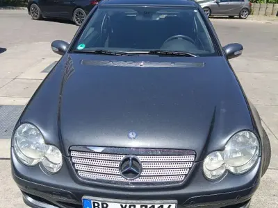 Gebraucht Mercedes C230 204 PS (150 kW) 2006 Grau Coupé
