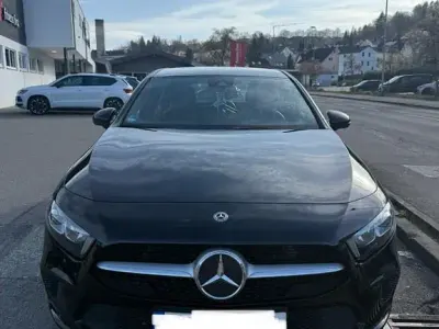 Usata Mercedes A220 190 CV (139 kW) 2019 Nero Berlina