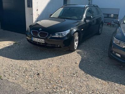 BMW 525