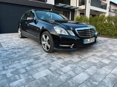 Gebraucht Mercedes E350 AMG 265 PS (194 kW) 2012 Schwarz Limousine