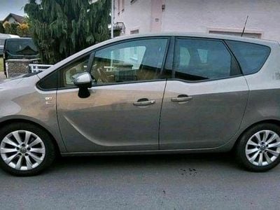 Gebraucht Opel Meriva 120 PS (88 kW) 2012 Grau Van / Kleinbus