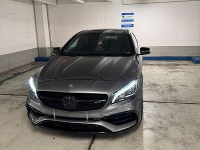 Mercedes CLA45 AMG
