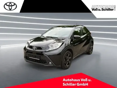 Gebraucht Toyota Aygo X X-play 72 PS (52 kW) 2022 Schwarz SUV