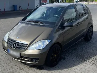 Gebraucht Mercedes A160 82 PS (60 kW) 2009 Andere farben Kleinwagen