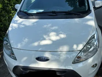 Gebraucht Ford Ka Titanium 69 PS (50 kW) 2014 Weiß Kleinwagen