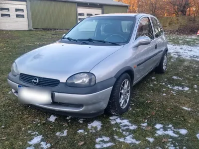 Occasion Opel Corsa Sport 106 ch (77 kW) 1998 Argent Citadine
