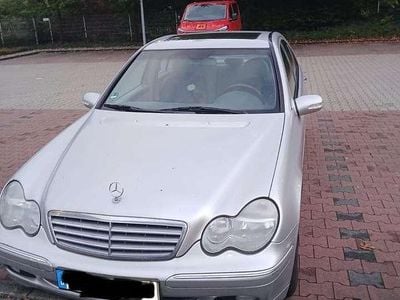Mercedes C180