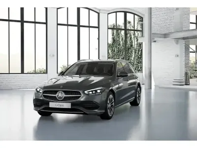 Gebraucht Mercedes C220 Avantgarde 2023 Andere
