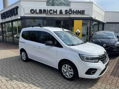 Gebraucht Renault Kangoo Techno 131 PS (96 kW) 2023 Mineralweiß Van / Kleinbus