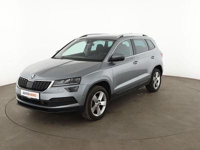 Usado Skoda Karoq Style 150 HP (110 kW) 2019 Prateado SUV
