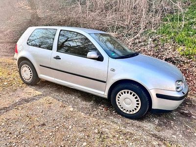 Gebraucht VW Golf IV 75 PS (55 kW) 2002 Kleinwagen