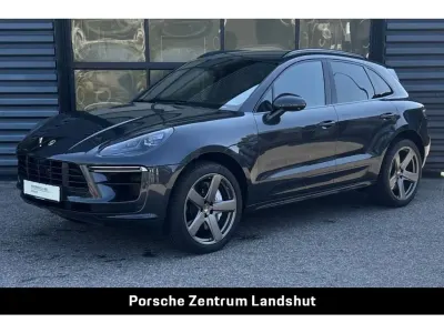 Gebraucht Porsche Macan Turbo Sport 441 PS (324 kW) 2019 Vulkangraumetallic SUV