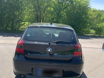 Second-hand BMW 116 115 CP (84 kW) 2004 Negru Hatchback