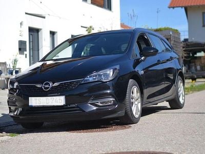 Usata Opel Astra Business Edition 110 CV (80 kW) 2022 Nero Utilitaria
