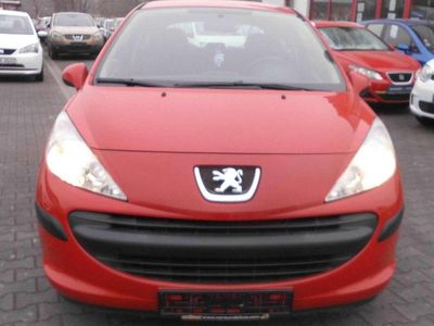 Gebraucht Peugeot 207 Filou 73 PS (53 kW) 2007 Rot Limousine