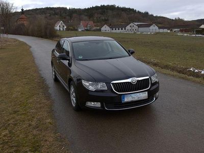 Gebraucht Skoda Superb Exclusive 160 PS (117 kW) 2009 Schwarz Limousine