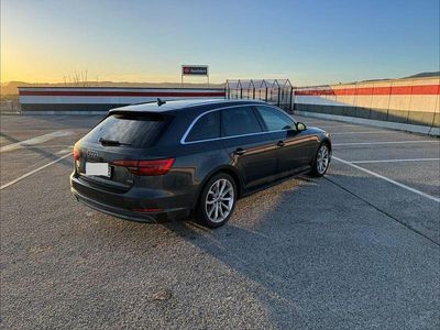 Gebraucht Audi A4 S-Line 220 PS (161 kW) 2016 Grau Kombi