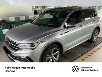 Gebraucht VW Tiguan Allspace R-line 150 PS (110 kW) 2022 Silber SUV